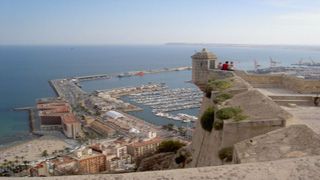 Ausblick vom Castillo de Santa Bárbara 