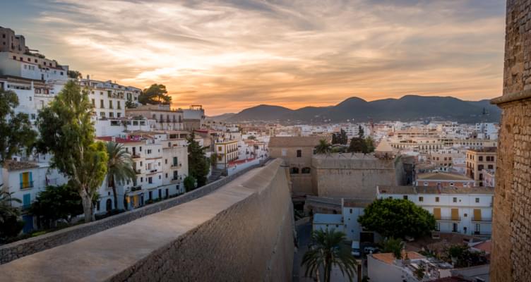 Eine Ibiza Rundreise mit dem Mietwagen